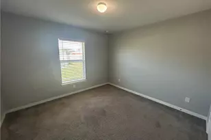 3921 NE 15th Pl, Cape Coral, FL 33909 - Photo 8