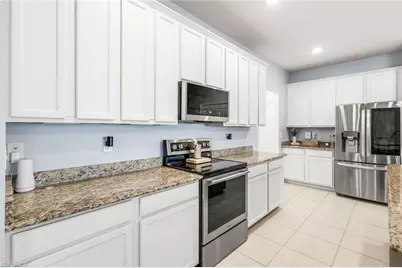 3405 NW 18th St, Cape Coral, FL 33993 - Photo 12