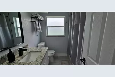 251 SE 46th St, Cape Coral, FL 33904 - Photo 10