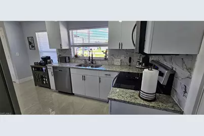 251 SE 46th St, Cape Coral, FL 33904 - Photo 28