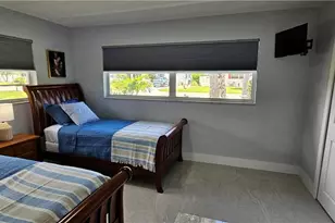 251 SE 46th St, Cape Coral, FL 33904 - Photo 14