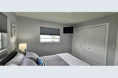 251 SE 46th St, Cape Coral, FL 33904 - Photo 8