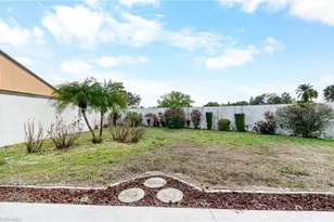 9777 Oakcrest Ct, Lehigh Acres, FL 33936 - Photo 36