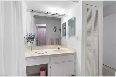 9777 Oakcrest Ct, Lehigh Acres, FL 33936 - Photo 22