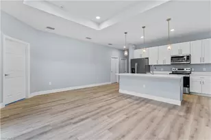 700 Broadway Ave E, Lehigh Acres, FL 33972 - Photo 10