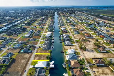 718 NW 37th Pl, Cape Coral, FL 33993 - Photo 12