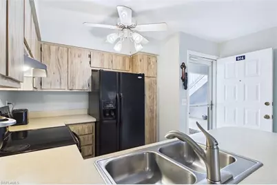 1100 Pondella Rd #904, Cape Coral, FL 33909 - Photo 6