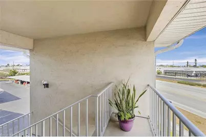 2244 Winkler Ave #301, Fort Myers, FL 33901 - Photo 2