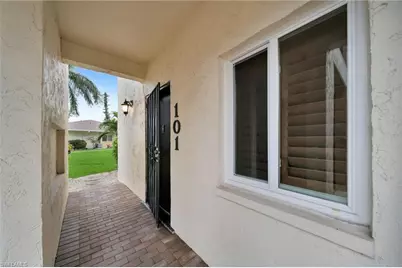 6184 Michelle Way #101, Fort Myers, FL 33919 - Photo 2