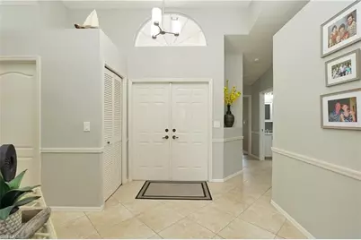 9110 Old Hickory Cir, Fort Myers, FL 33912 - Photo 4