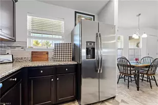 2801 NW 2nd Pl, Cape Coral, FL 33993 - Photo 8