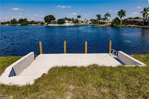 1701 SE 5th Ct, Cape Coral, FL 33990 - Photo 2