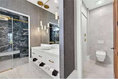 105 SW 51st Ter, Cape Coral, FL 33914 - Photo 34