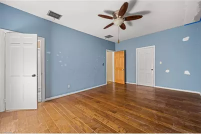 12430 McGregor Blvd, Fort Myers, FL 33919 - Photo 22
