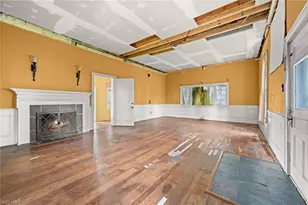 12430 McGregor Blvd, Fort Myers, FL 33919 - Photo 6