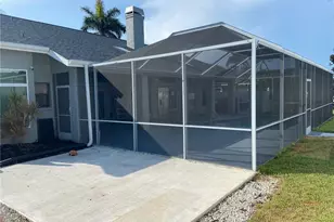 8860 Banyan Cove Cir, Fort Myers, FL 33919 - Photo 6