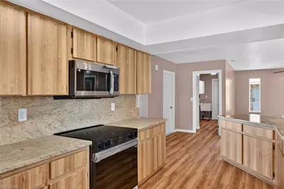 1308 SE 33rd St, Cape Coral, FL 33904 - Photo 10