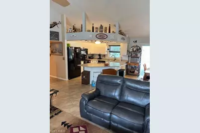 303 Wilmington Pkwy, Cape Coral, FL 33993 - Photo 6