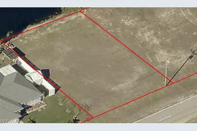 301 Wilmington Pkwy, Cape Coral, FL 33993 - Photo 1