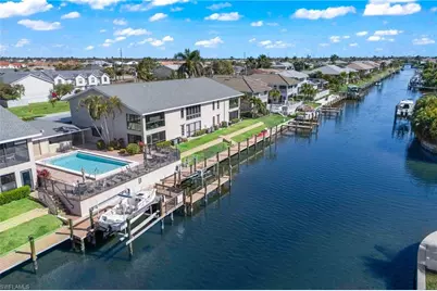 1010 SW 48th Ter #103, Cape Coral, FL 33914 - Photo 4