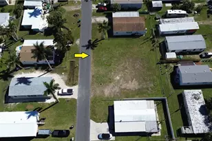 12101 Cypress Dr, Fort Myers, FL 33908 - Photo 20