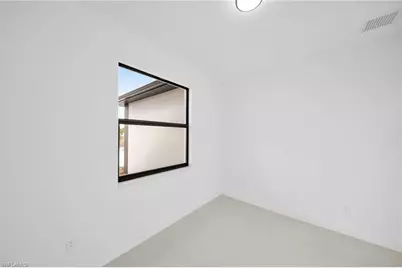 538 Raintree St E, Lehigh Acres, FL 33974 - Photo 14