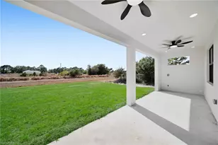 538 Raintree St E, Lehigh Acres, FL 33974 - Photo 22