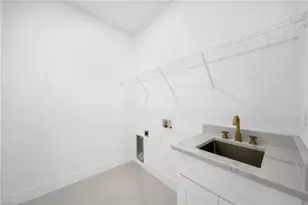 538 Raintree St E, Lehigh Acres, FL 33974 - Photo 16