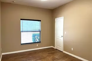 9350 Via Murano Ct, Fort Myers, FL 33905 - Photo 6