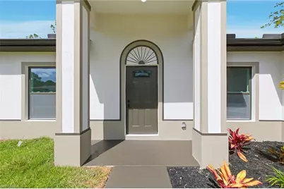 2524 33rd St W, Lehigh Acres, FL 33972 - Photo 2