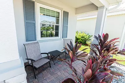 3943 E Hampton Cir, Alva, FL 33920 - Photo 4