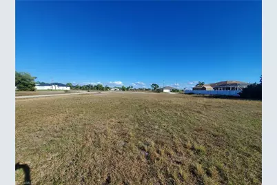 4317 NW 36th Pl, Cape Coral, FL 33993 - Photo 2