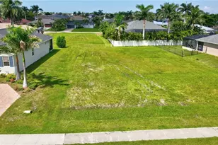 2536 Surfside Blvd, Cape Coral, FL 33914 - Photo 16