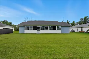 3218 Santa Barbara Blvd N, Cape Coral, FL 33993 - Photo 32