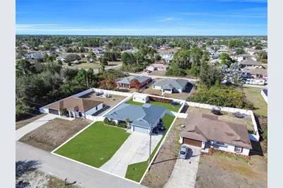 2814 37th St SW, Lehigh Acres, FL 33976 - Photo 4