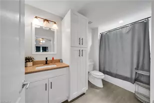 2814 37th St SW, Lehigh Acres, FL 33976 - Photo 20