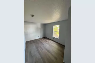 26677 Stardust Dr, Bonita Springs, FL 34135 - Photo 12