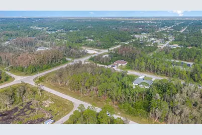 609-611 Ladd St, Lehigh Acres, FL 33974 - Photo 6