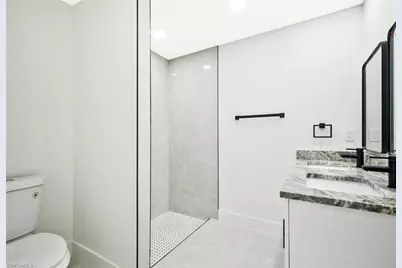 3411 27th St SW, Lehigh Acres, FL 33976 - Photo 12