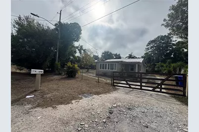 3768 Desoto Ave, Fort Myers, FL 33916 - Photo 2