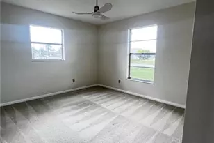 1102 SE 16th St, Cape Coral, FL 33990 - Photo 10