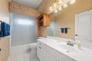 8201 Glenfinnan Cir, Fort Myers, FL 33912 - Photo 38