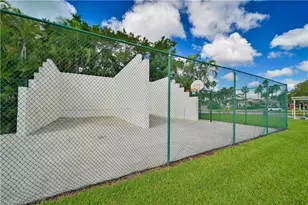 14710 Lake Olive Dr, Fort Myers, FL 33919 - Photo 38