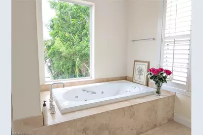 2878 Valencia Way, Fort Myers, FL 33901 - Photo 28