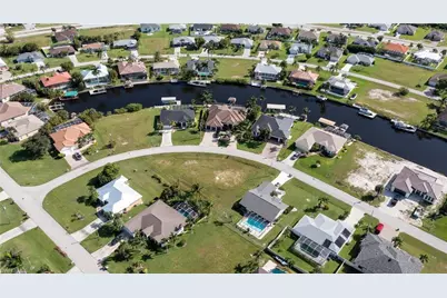 3330 SW 25th Ct, Cape Coral, FL 33914 - Photo 8
