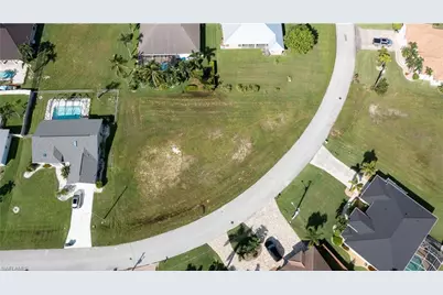 3330 SW 25th Ct, Cape Coral, FL 33914 - Photo 2