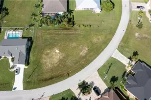 3330 SW 25th Ct, Cape Coral, FL 33914 - Photo 2