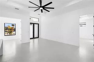 1102 NE 4th Pl, Cape Coral, FL 33909 - Photo 6