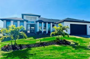 2628 SW 53rd Ln, Cape Coral, FL 33914 - Photo 2