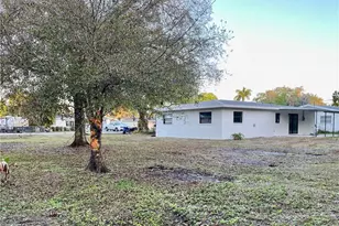 2154 E Gardenia Circle, North Fort Myers, FL 33917 - Photo 20